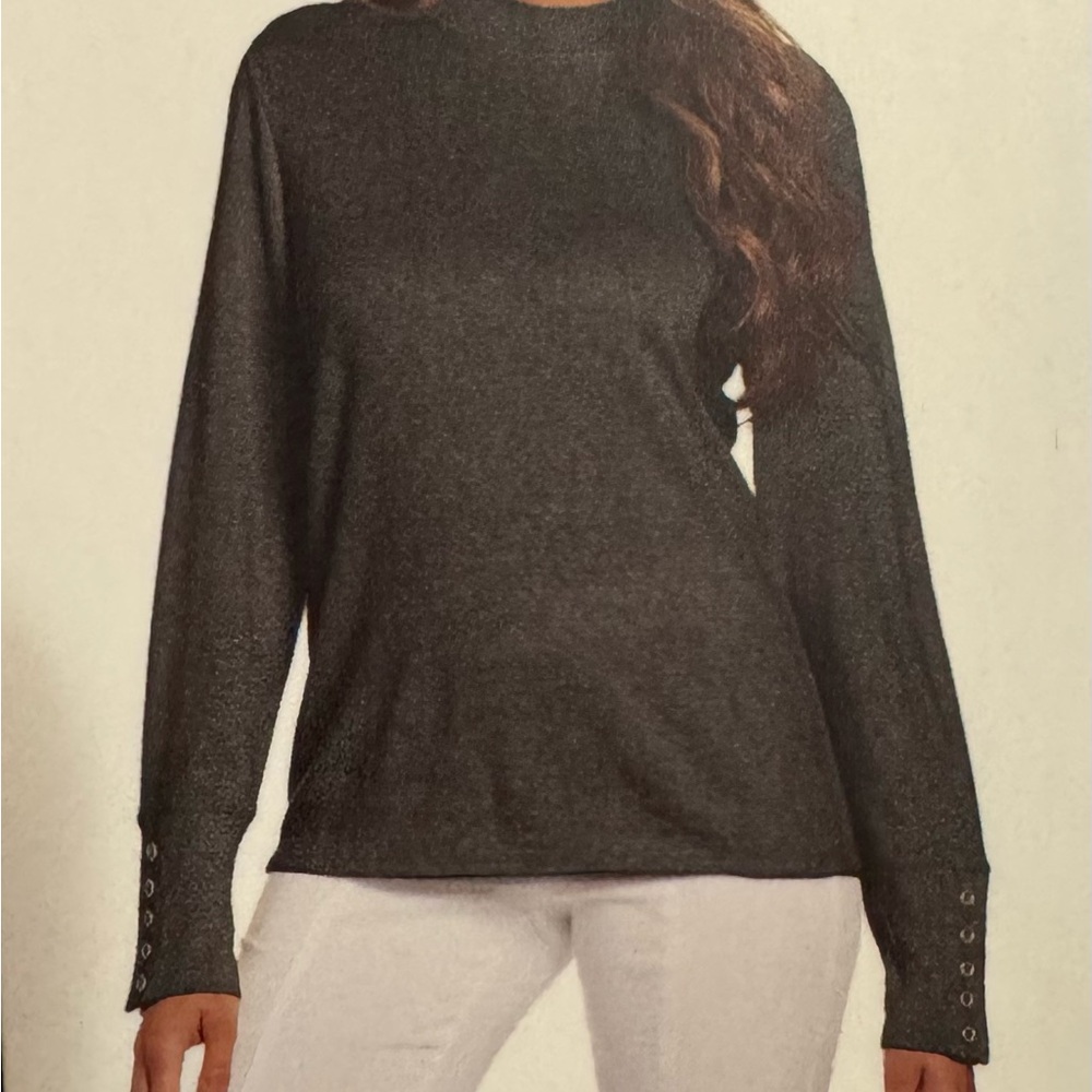 Rafaella NWT Women's Size XXL Long Sleeve Shirt Gray Sweater Top Button Cuffs